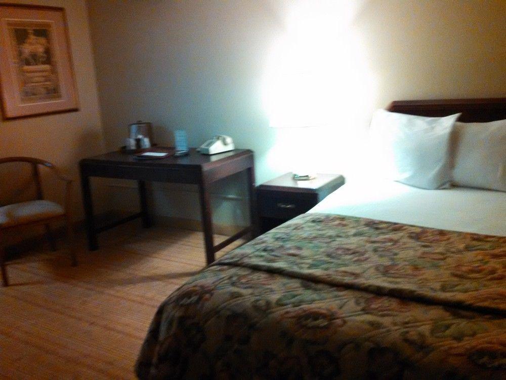 Cocoa Country Inn Hershey Εξωτερικό φωτογραφία